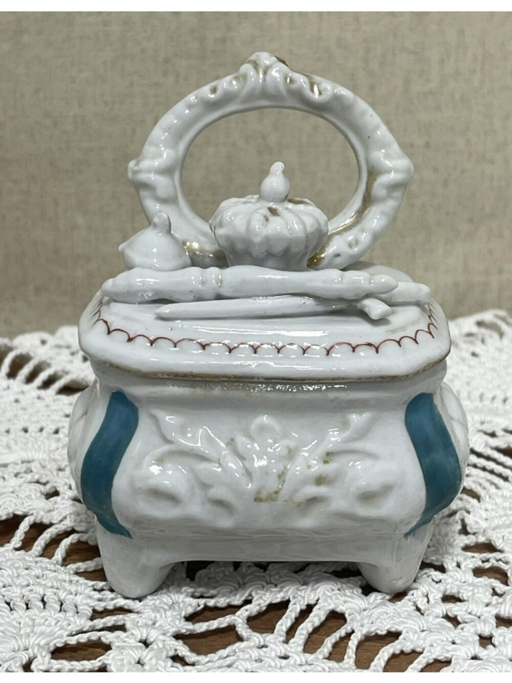Antique Victorian Porcelain Box Trinket Fairing Gift Prize Sword Crown 4 Inch